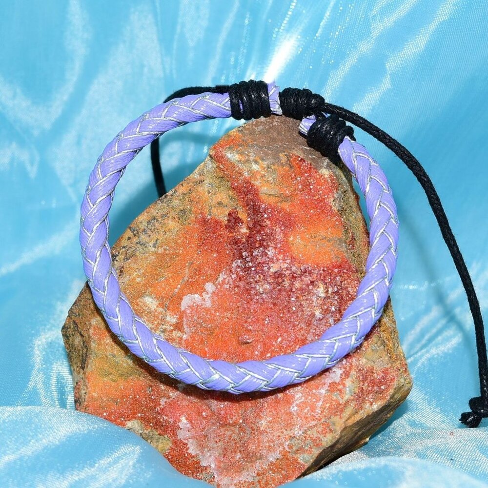 Taye Welt Rope Braided Sliding Tie Leather Bracelet Blue Purple Gift Boxed